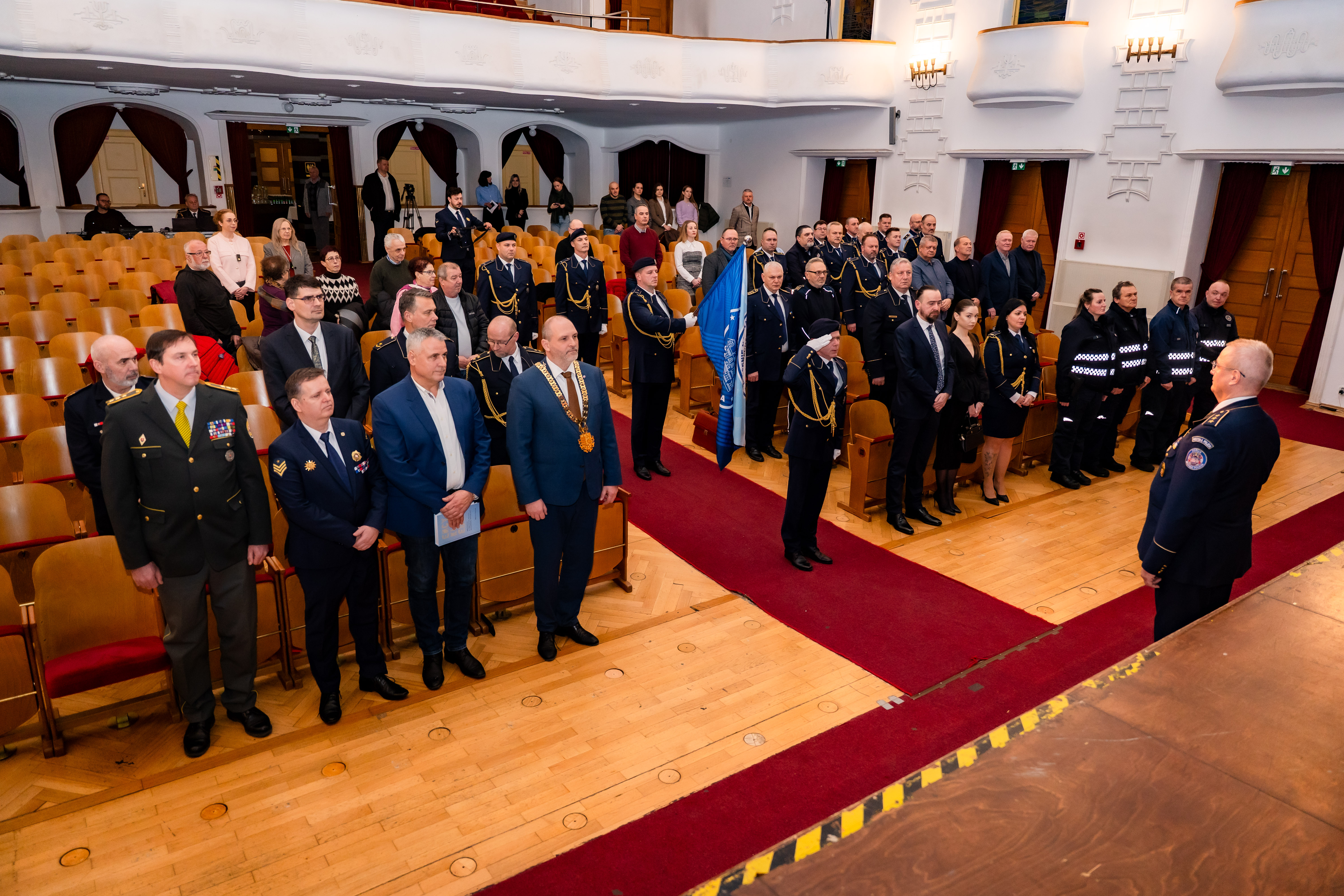 Slavnostny krst Encyklopedie obecnych a mestskych policii -28